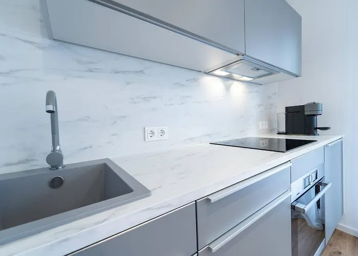 Apartamento Mit Balkon Und Privatparkplatz